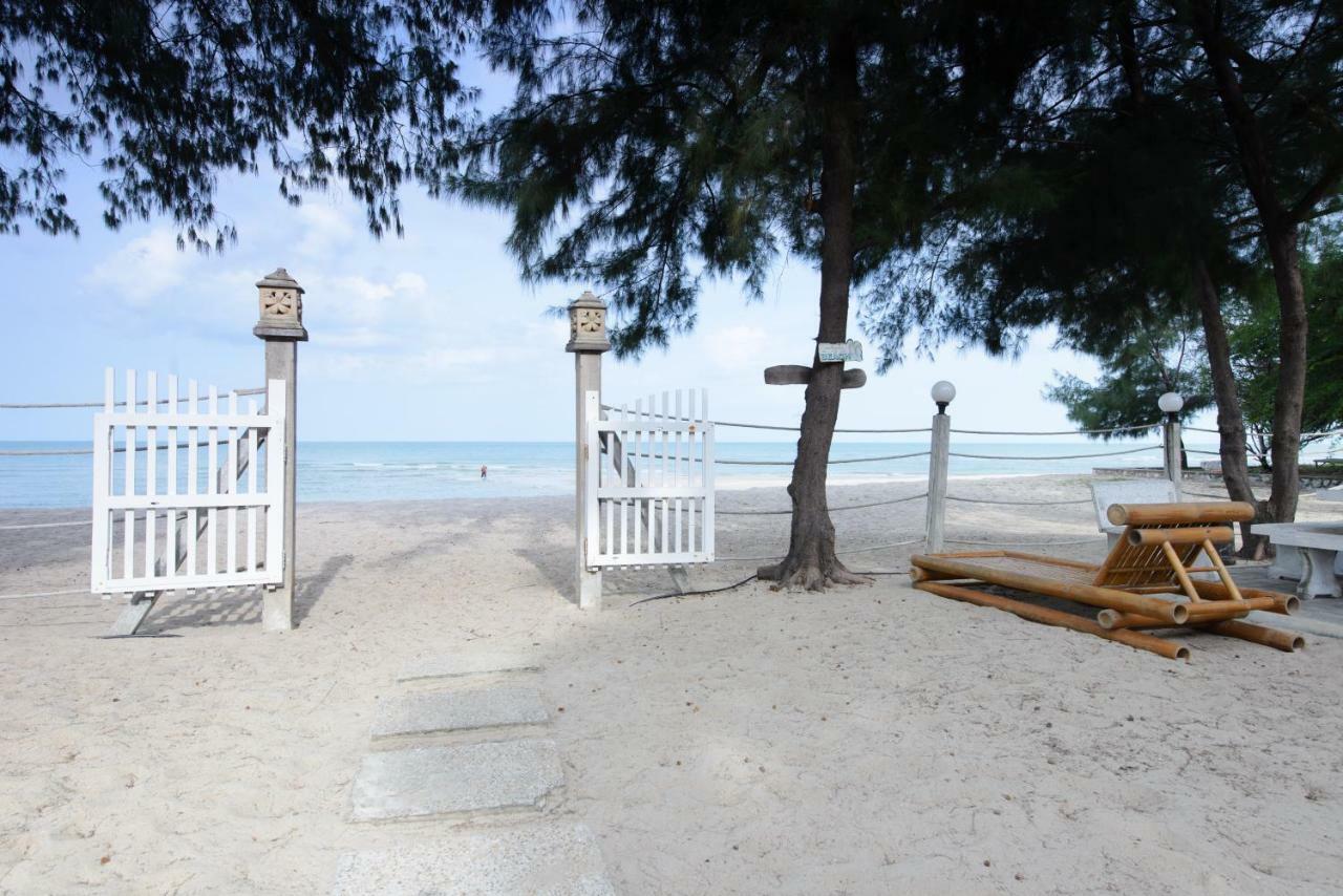 Baan Kratom Tong By The Sea Villa Csaam Kültér fotó