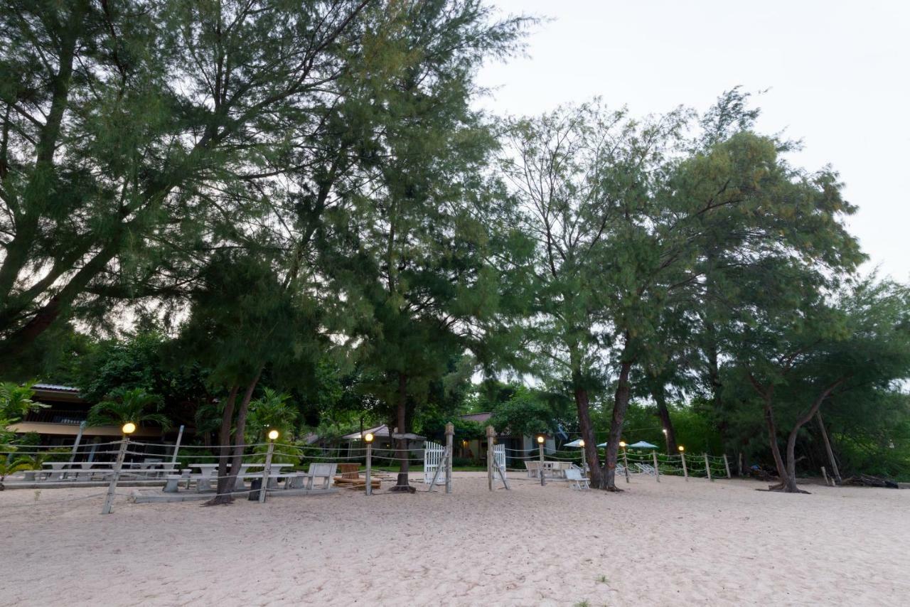 Baan Kratom Tong By The Sea Villa Csaam Kültér fotó