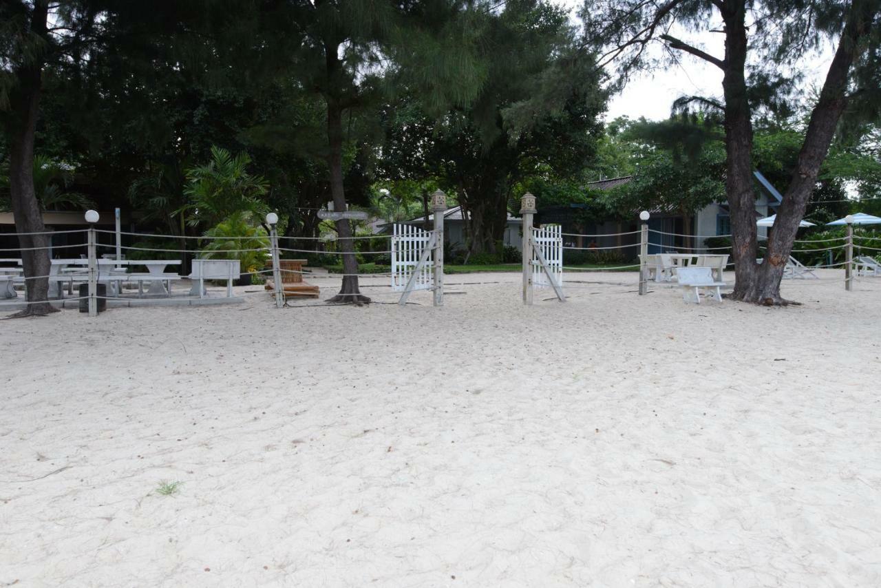 Baan Kratom Tong By The Sea Villa Csaam Kültér fotó