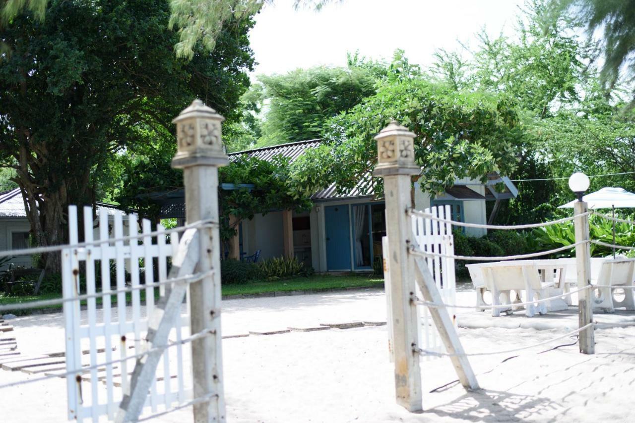 Baan Kratom Tong By The Sea Villa Csaam Kültér fotó