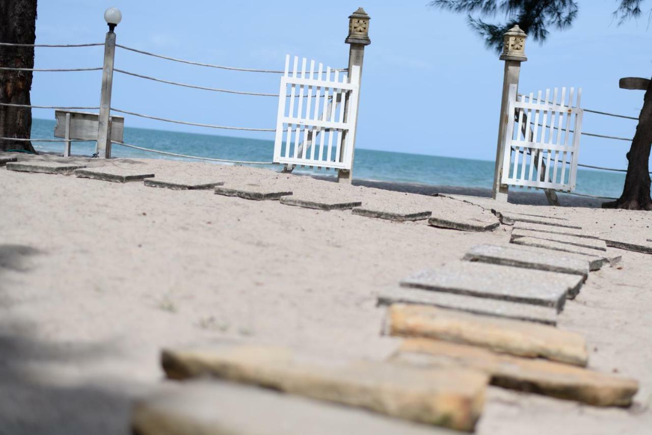 Baan Kratom Tong By The Sea Villa Csaam Kültér fotó