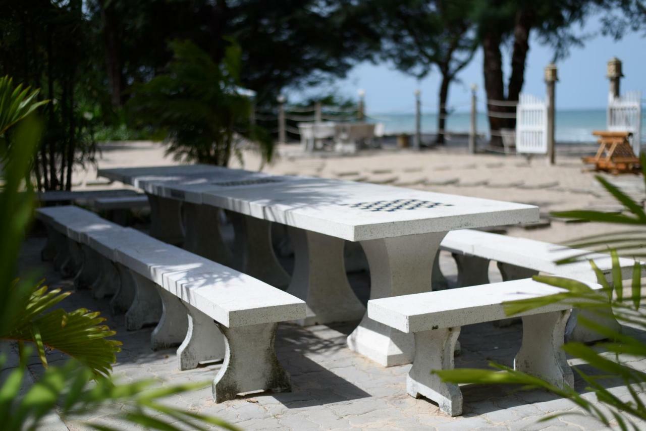 Baan Kratom Tong By The Sea Villa Csaam Kültér fotó